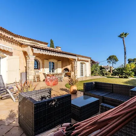 Charming Provencal Family House With Swimming Pool * アンティーブ