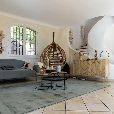Charming Provencal Family House With Swimming Pool 別荘